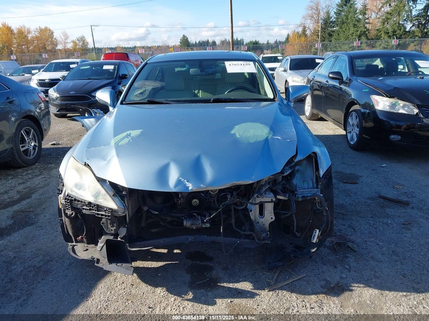JTHBF5C23A5122789 2010 LEXUS IS photo no. 13