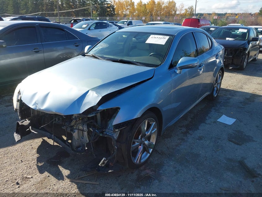 JTHBF5C23A5122789 2010 LEXUS IS photo no. 2