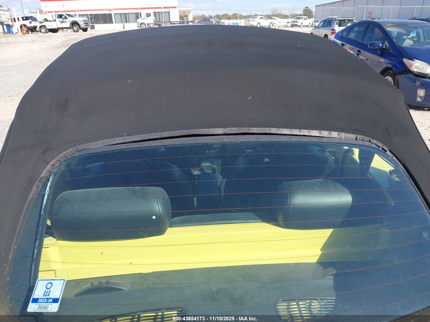 2008 Volkswagen New Beetle Se VIN: 3VWRF31Y18M401719 Lot: 43654173