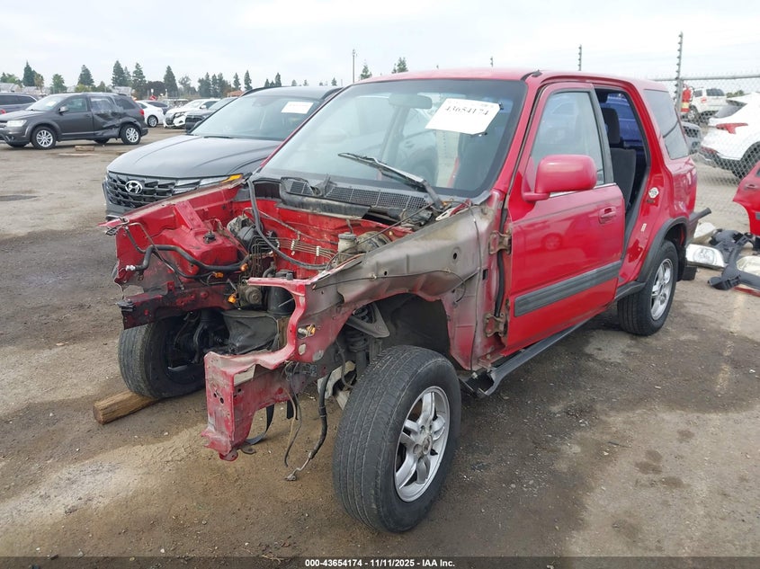 JHLRD1863YC026342 2000 HONDA CR-V photo no. 2