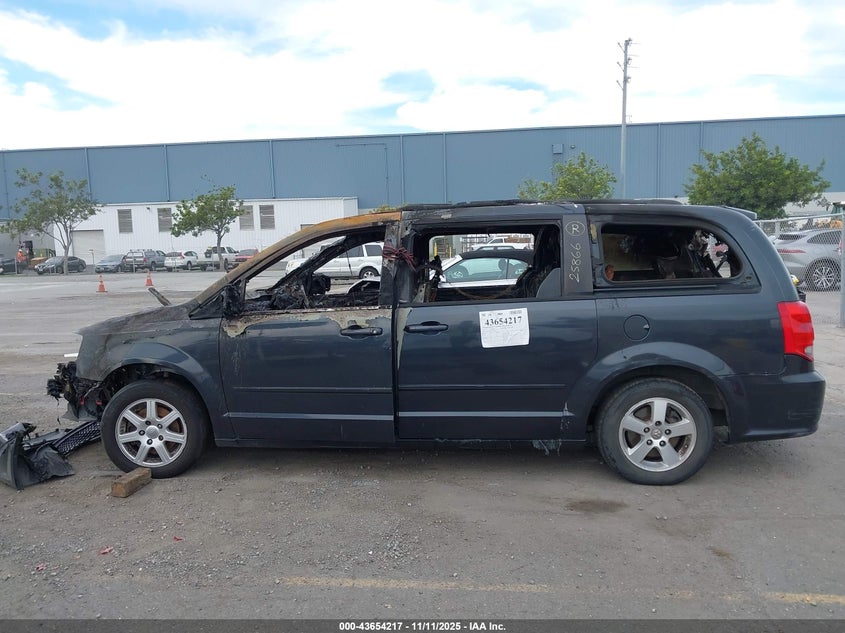 2013 Dodge Grand Caravan Sxt VIN: 2C4RDGCG4DR626899 Lot: 43654217