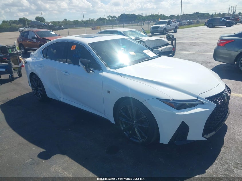 LEXUS ES 350 F SPORT DESIGN