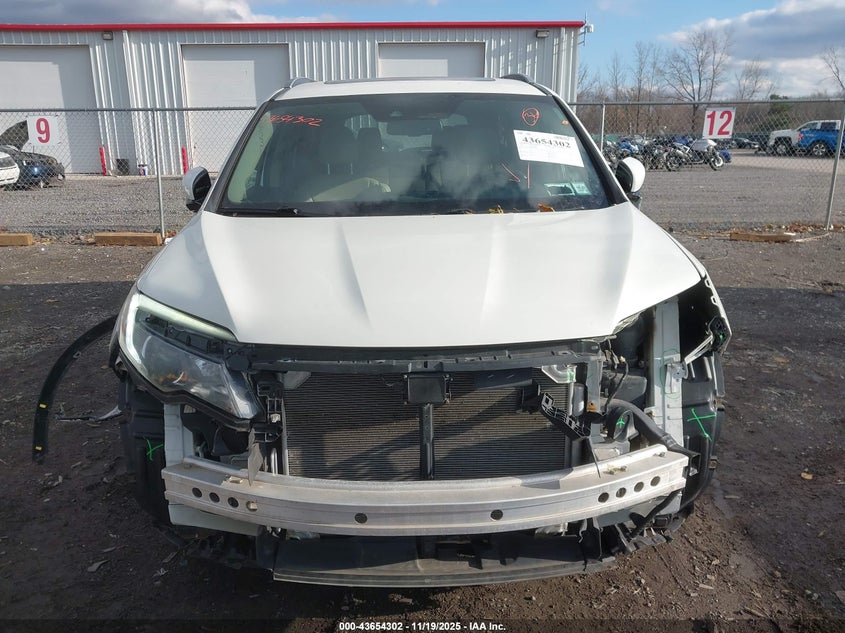 2017 Honda Pilot Touring VIN: 5FNYF6H95HB088046 Lot: 43654302