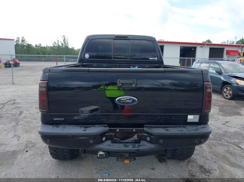 2005 Ford F-350 Lariat/Xl/Xlt VIN: 1FTWW31PX5EC00108 Lot: 43654324