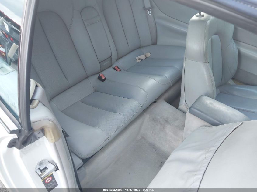 2000 Mercedes-Benz Clk 430 VIN: WDBLK70GXYTY44111 Lot: 43654398