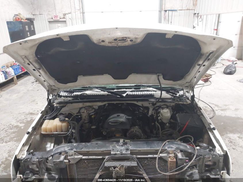 2005 Chevrolet Silverado 2500Hd VIN: 1GCHK23UX5F822591 Lot: 43654428