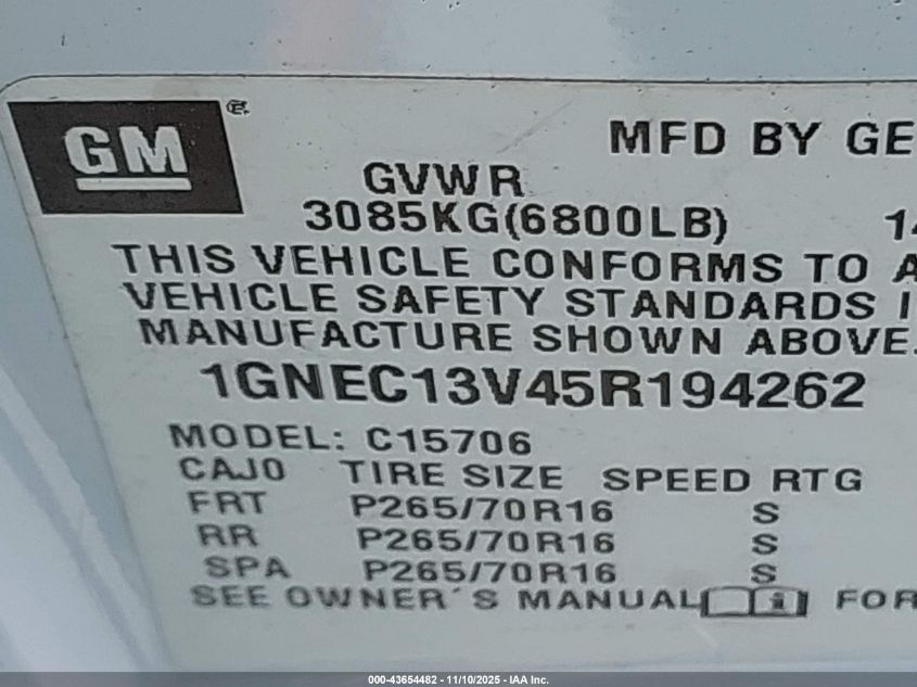 2005 Chevrolet Tahoe Ls VIN: 1GNEC13V45R194262 Lot: 43654482