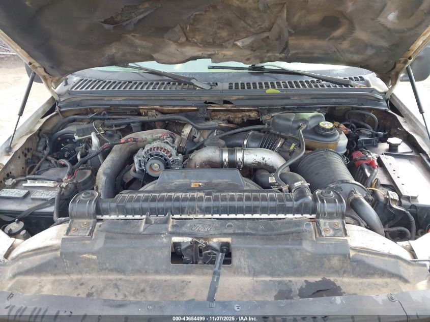 2003 Ford F-550 Xl/Xlt VIN: 1FDAF56PX3ED73828 Lot: 43654499