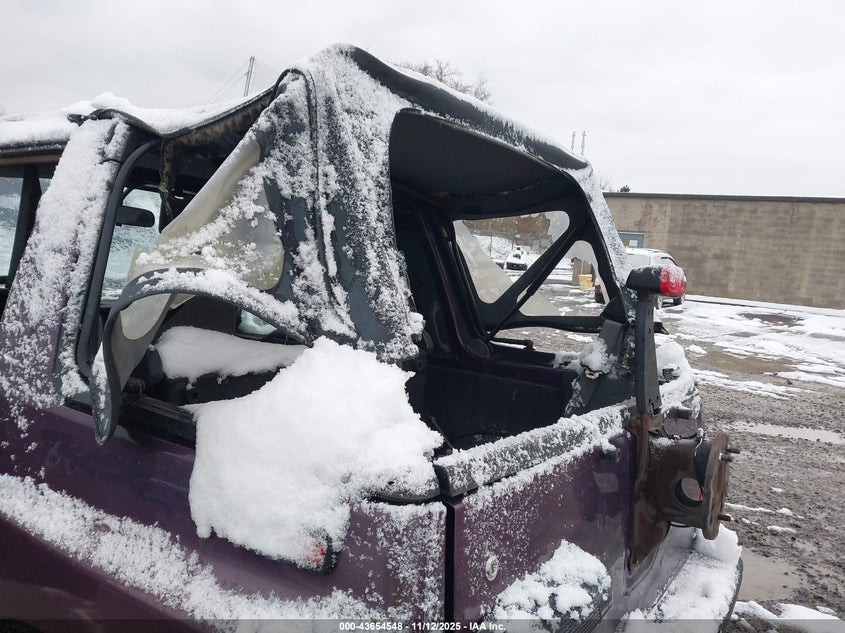 2CNBJ1869S6944194 1995 GEO TRACKER photo no. 6