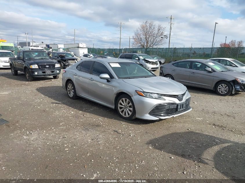 TOYOTA CAMRY LE