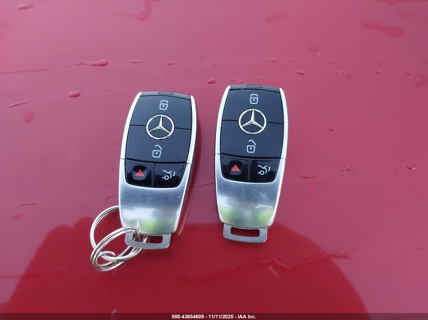2017 MERCEDES-BENZ E 300 WDDZF4JB8HA082293