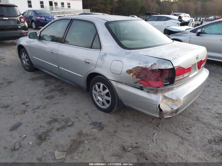 JHMCG567X2C024266 2002 HONDA ACCORD photo no. 3