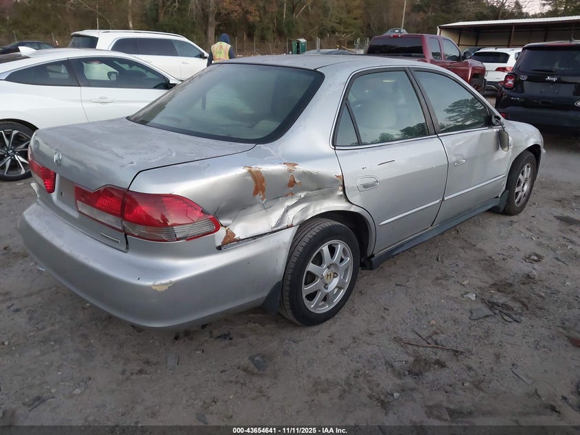 JHMCG567X2C024266 2002 HONDA ACCORD photo no. 4