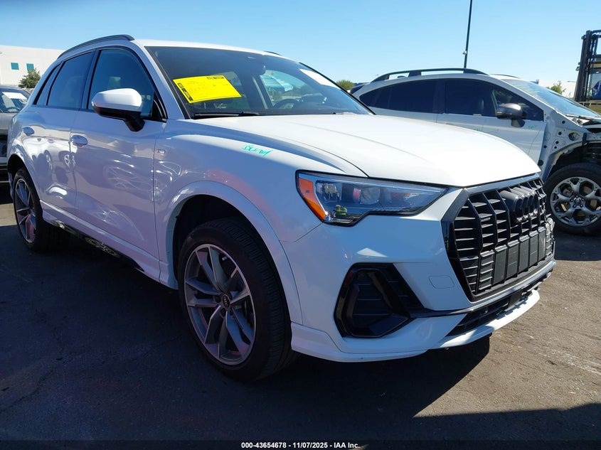 AUDI Q3 PREMIUM 45 TFSI S LINE QUATTRO TIPTRONIC