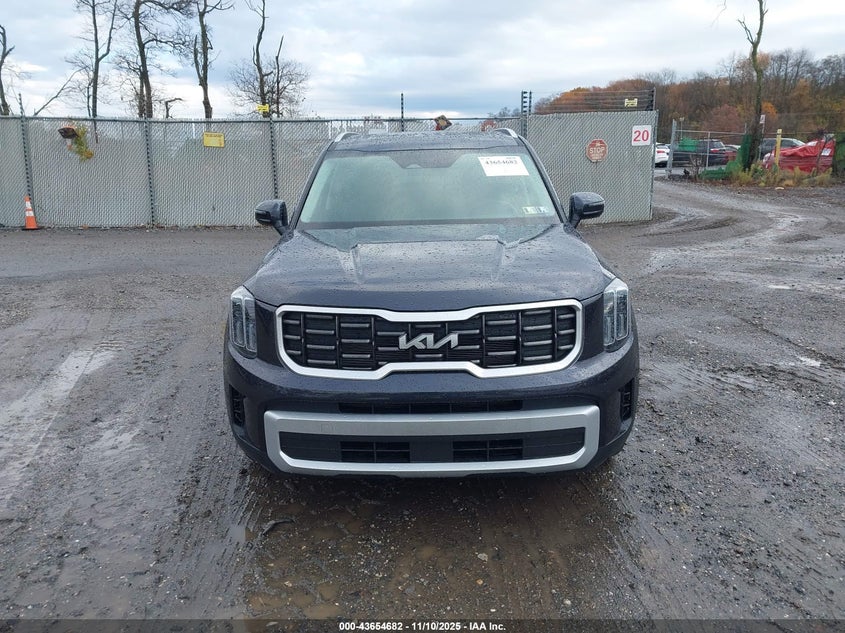 2025 KIA TELLURIDE S 5XYP6DGC3SG655559