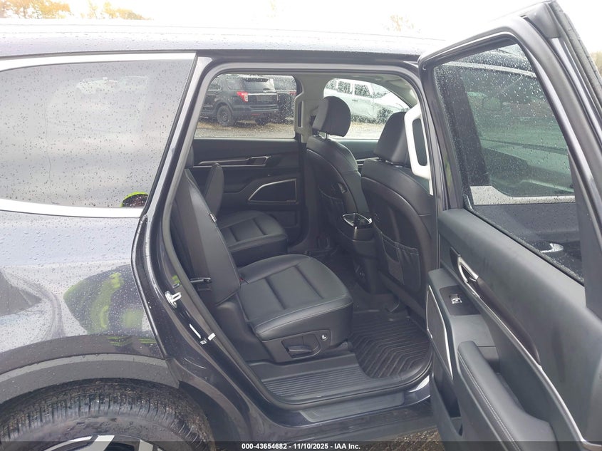 2025 KIA TELLURIDE S 5XYP6DGC3SG655559