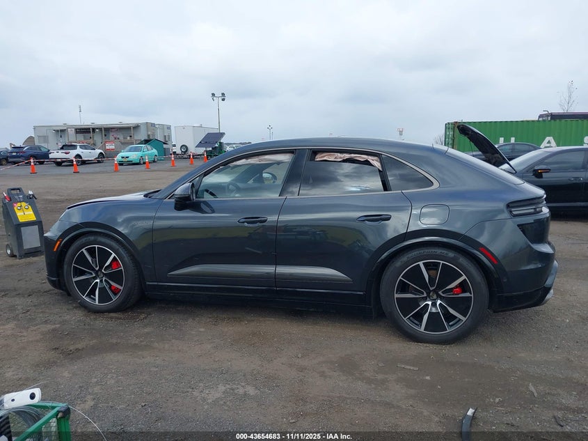 2025 Porsche Macan Electric Turbo VIN: WP1AC2XA3SL175166 Lot: 43654683