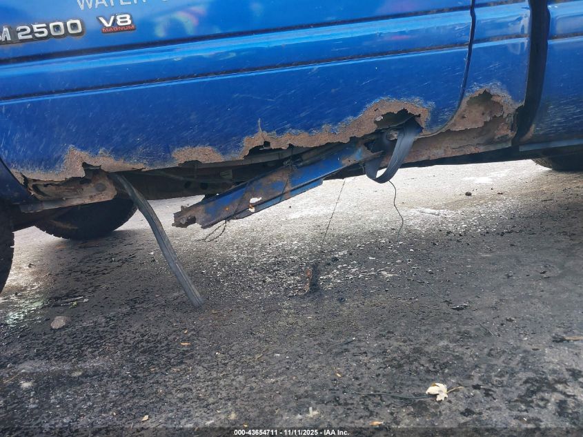 1997 Dodge Ram 2500 Lt VIN: 1B7KC26ZXVJ549353 Lot: 43654711