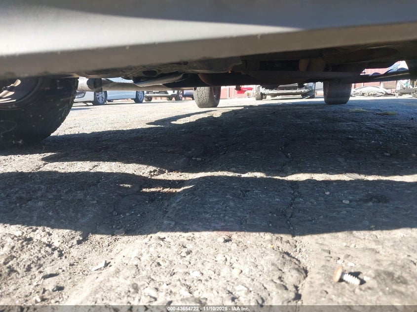 2GCEC19VX11406391 2001 CHEVROLET SILVERADO photo no. 12