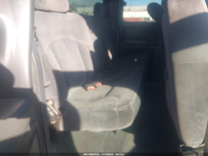 2GCEC19VX11406391 2001 CHEVROLET SILVERADO photo no. 8
