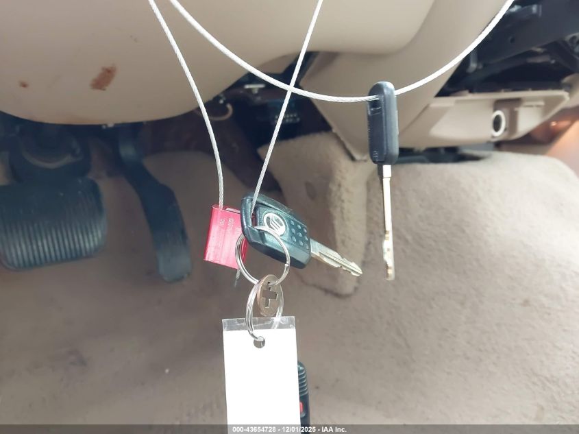 2007 Mercury Grand Marquis Ls VIN: 2MEHM75VX7X612852 Lot: 43654728