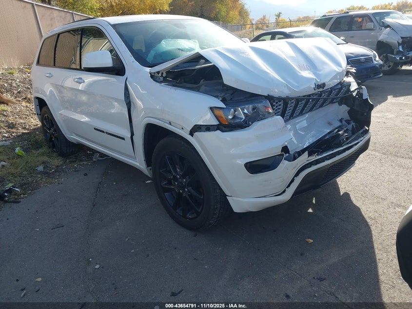 JEEP GRAND CHEROKEE ALTITUDE 4X4