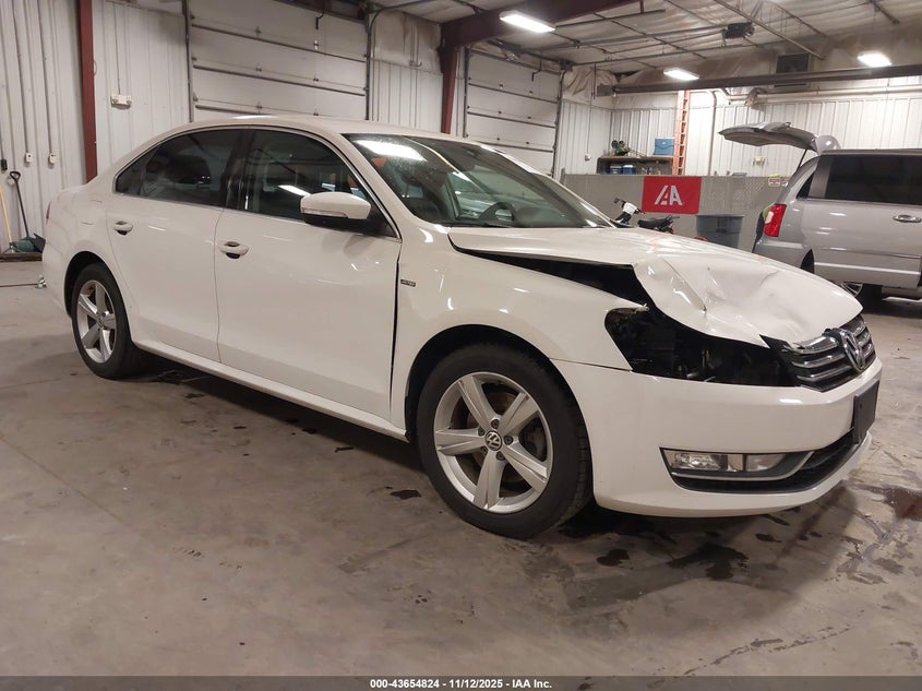 2015 VOLKSWAGEN PASSAT 1.8T LIMITED EDITION - 1VWAT7A31FC096352
