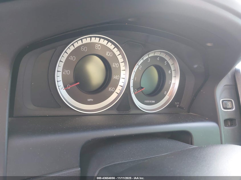 2013 Volvo Xc60 3.2/3.2 Platinum/3.2 Premier/3.2 Premier Plus VIN: YV4952DL1D2398593 Lot: 43654856