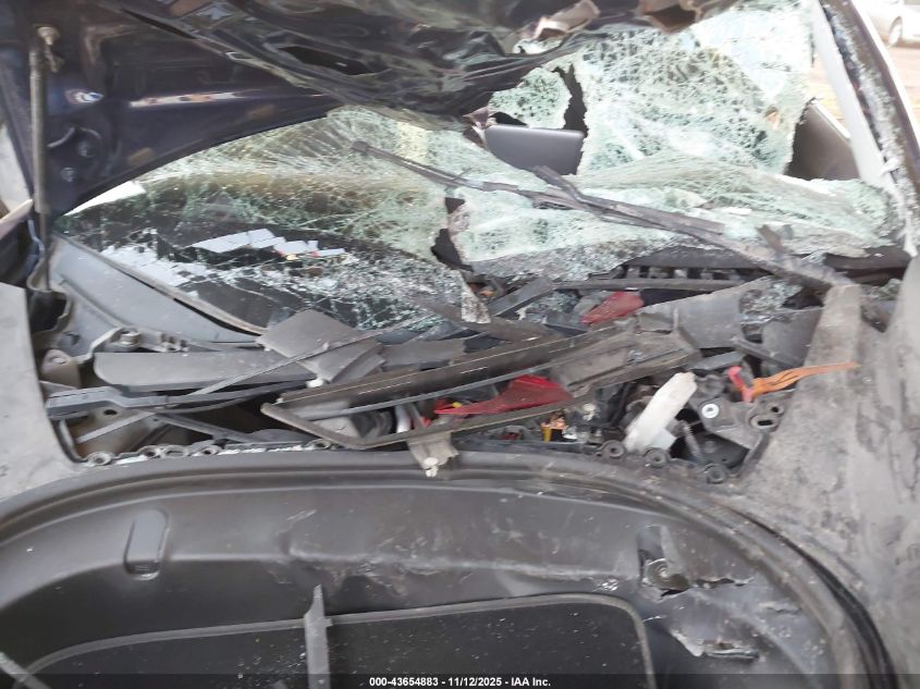 2018 Tesla Model 3 Long Range/Performance VIN: 5YJ3E1EB0JF083950 Lot: 43654883