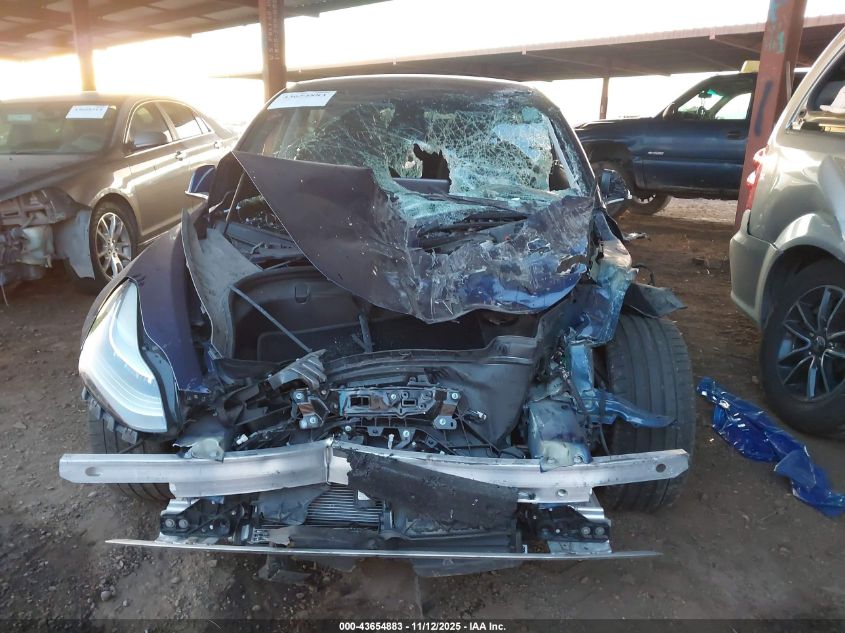 2018 Tesla Model 3 Long Range/Performance VIN: 5YJ3E1EB0JF083950 Lot: 43654883