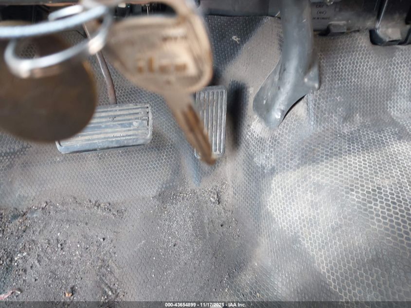 2004 Chevrolet Silverado 1500 VIN: 1GCEC19V14Z274228 Lot: 43654899