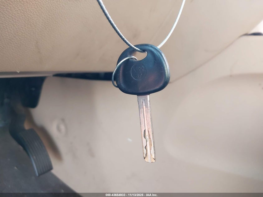 2016 Kia Sedona Lx VIN: KNDMB5C16G6084832 Lot: 43654933