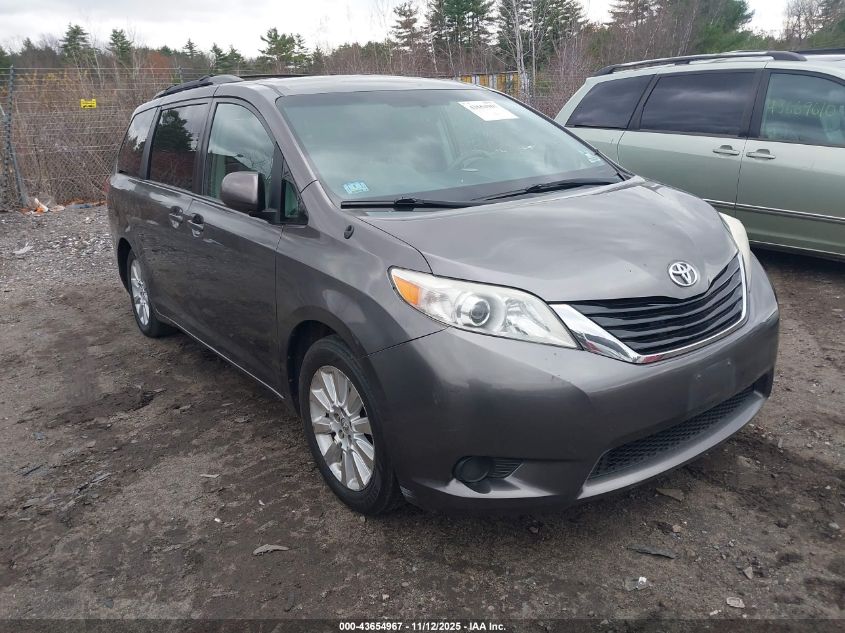 TOYOTA SIENNA LE 7 PASSENGER