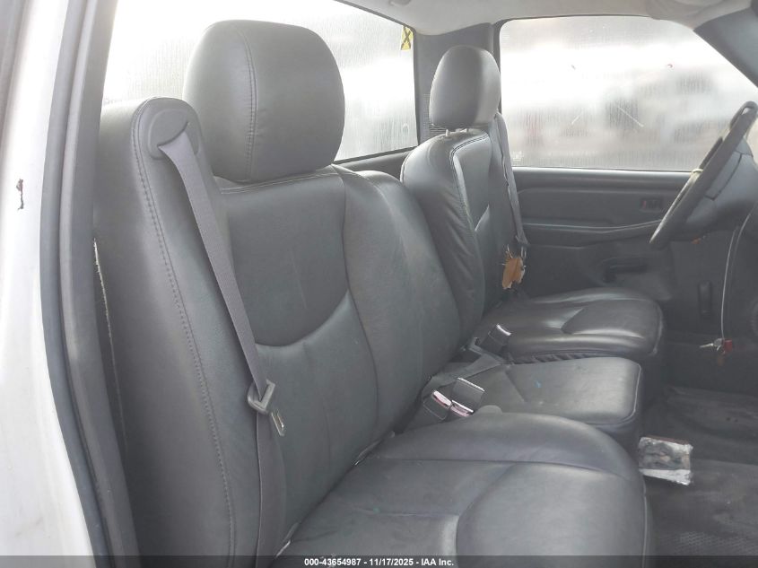 2004 Chevrolet Silverado 1500 Work Truck VIN: 1GCEC14X34Z205971 Lot: 43654987