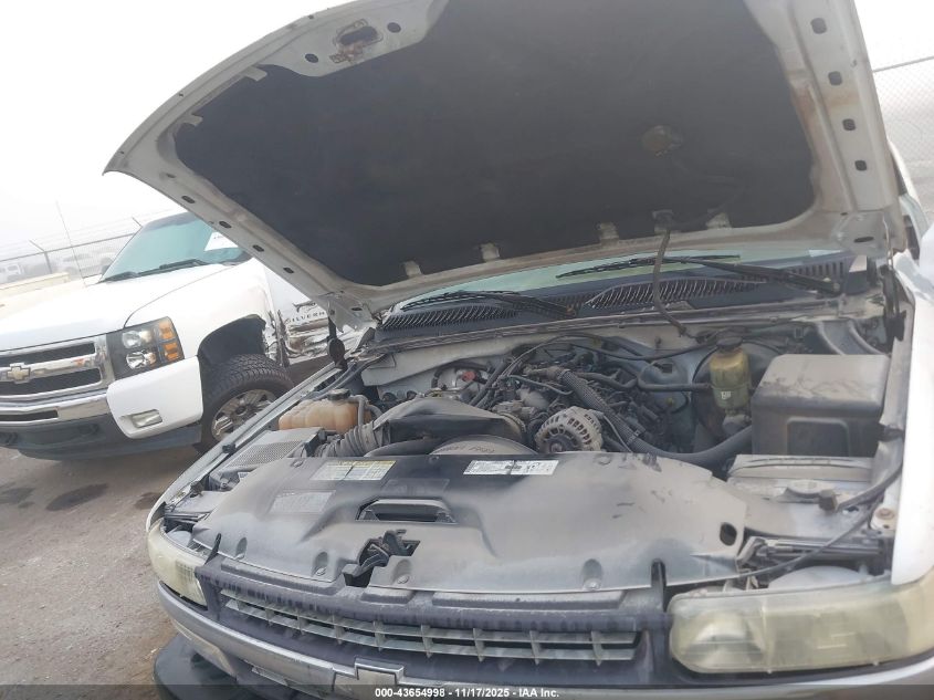 2001 Chevrolet Silverado 1500 Ls VIN: 2GCEC19V011207043 Lot: 43654998