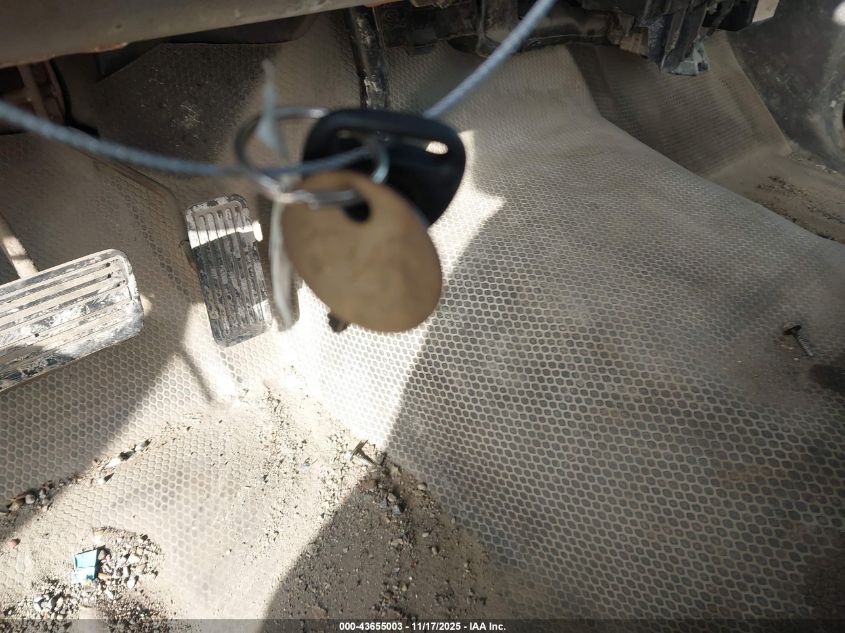 2005 Chevrolet Silverado 1500 Work Truck VIN: 1GCEC14X55Z195252 Lot: 43655003