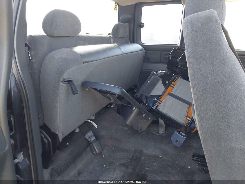 2006 Chevrolet Silverado 1500 Work Truck VIN: 1GCEC19V86Z115516 Lot: 43655007