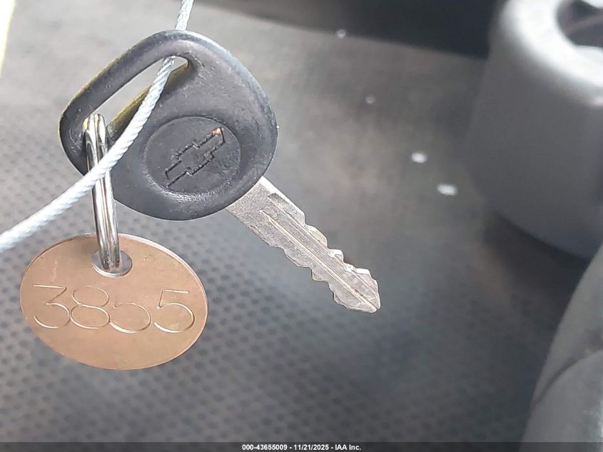 2005 Chevrolet Silverado 1500 Work Truck VIN: 1GCEC14X25Z197797 Lot: 43655009