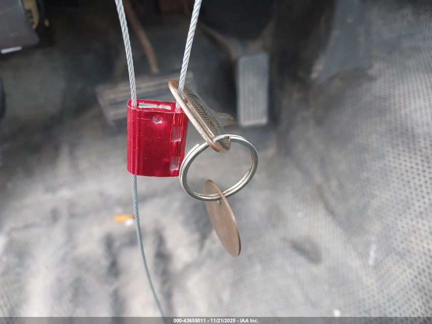 2004 Chevrolet Silverado 1500 Work Truck VIN: 1GCEC14X84Z208915 Lot: 43655011