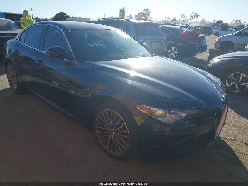 ALFA ROMEO GIULIA TI RWD