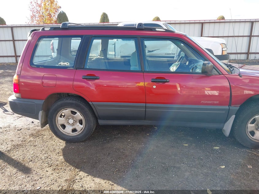 2000 Subaru Forester L VIN: JF1SF635XYH720796 Lot: 43655096