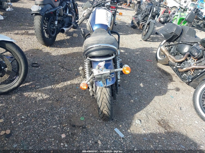 2010 TRIUMPH MOTORCYCLE BONNEVILLE - SMT900K15AT421789