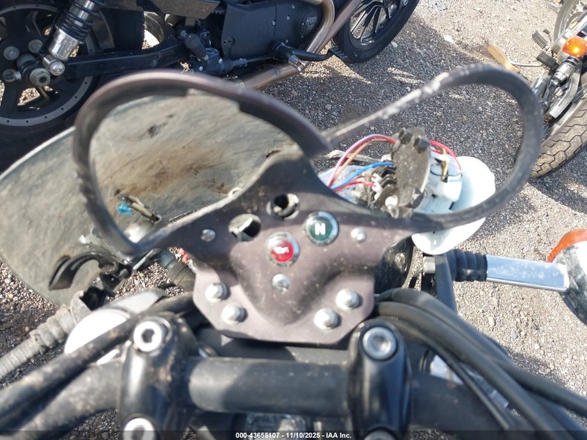 2010 TRIUMPH MOTORCYCLE BONNEVILLE - SMT900K15AT421789