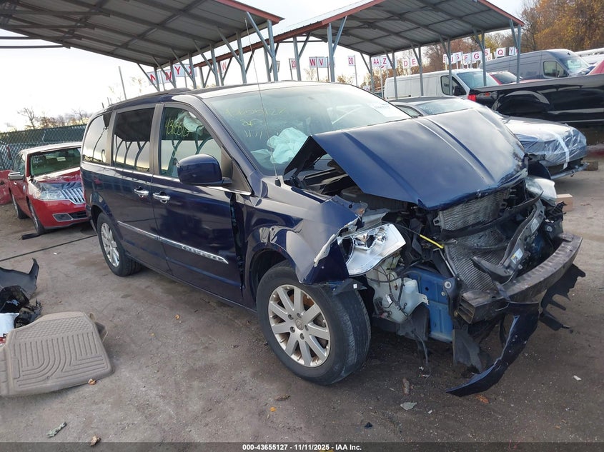 2015 Chrysler Town & Country Touring