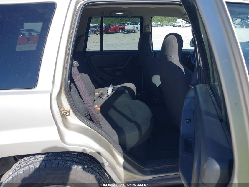 2004 Jeep Grand Cherokee Laredo VIN: 1J4GW48S74C182711 Lot: 43655157