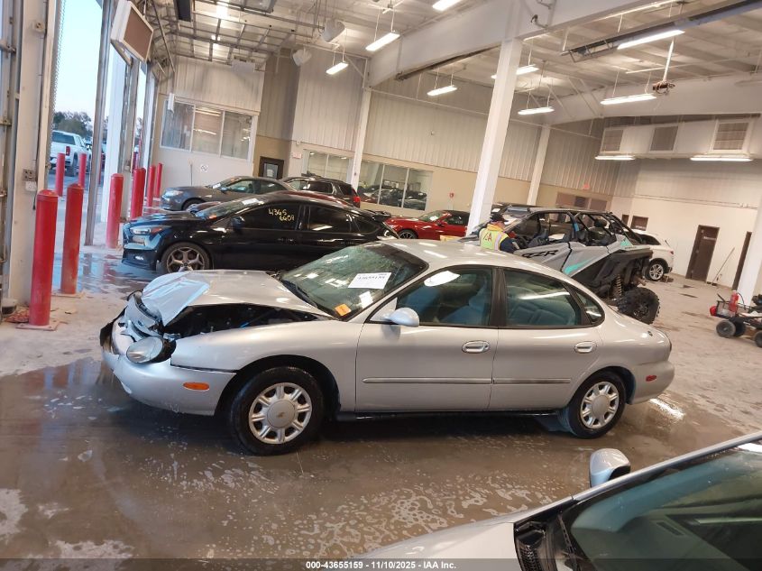 1996 Ford Taurus Gl VIN: 1FALP52U5TG228745 Lot: 43655159