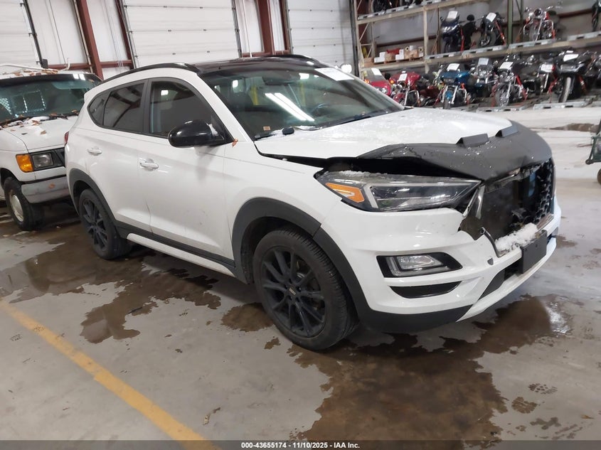 HYUNDAI TUCSON NIGHT