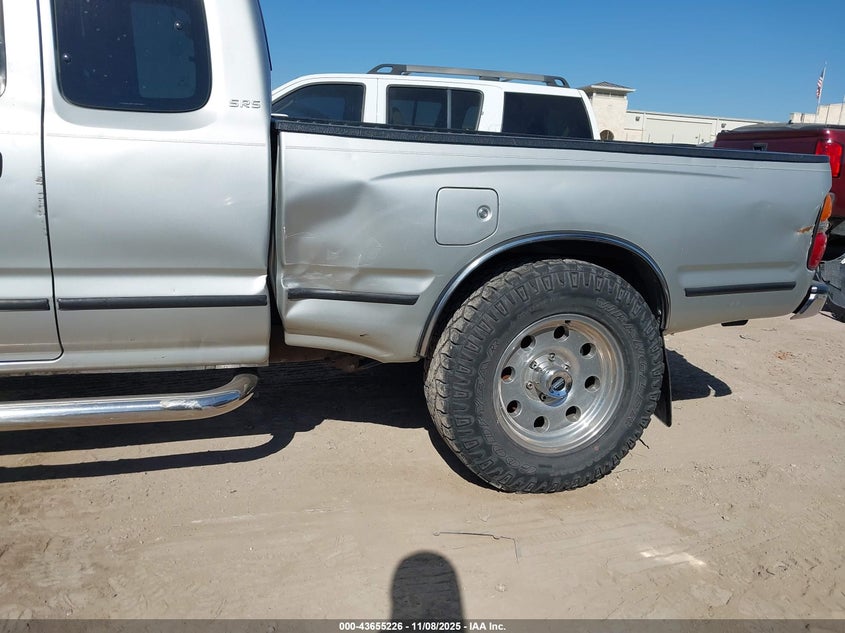 4TASM92N9YZ654847 2000 TOYOTA TACOMA photo no. 12