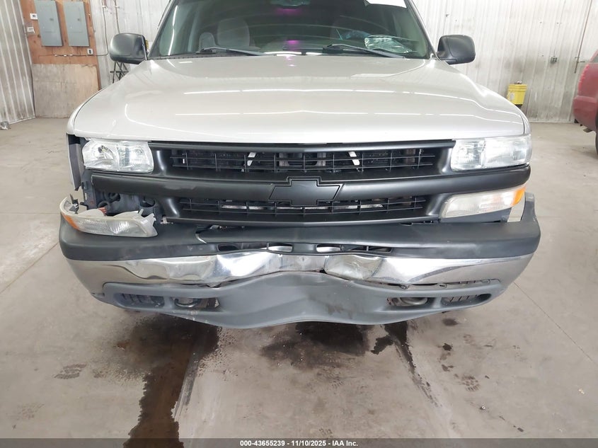 2004 Chevrolet Suburban 1500 Ls VIN: 3GNFK16Z34G188909 Lot: 43655239