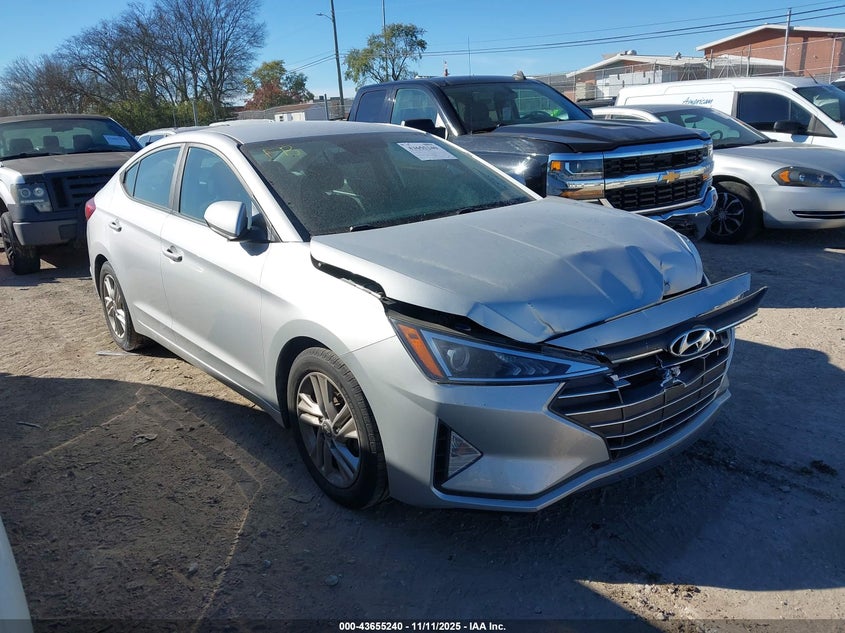 2019 HYUNDAI ELANTRA SEL - 5NPD84LF2KH468514